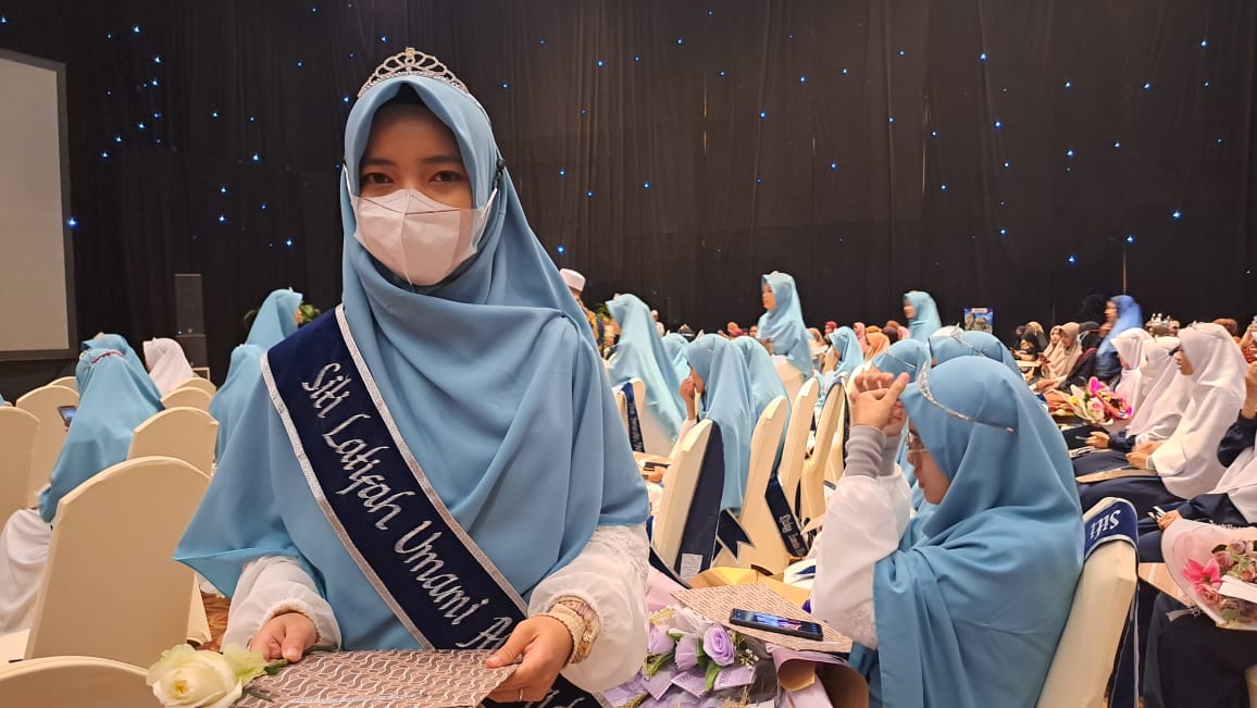 Al Quran University dan Tahfidz Gaza Wisuda Seratus Penghafal Alquran